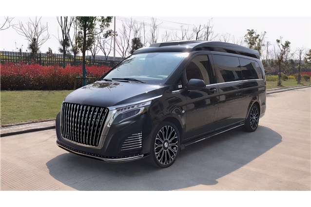 乌镇旅游包车：奔驰商务车